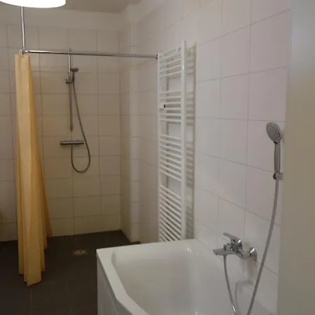 Schiller Fabrikantenwohnung Апартаменты Зебниц