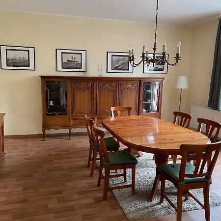 Schiller Fabrikantenwohnung Apartment *